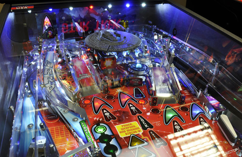 star-trek-pinball-stern-enterprise.jpg