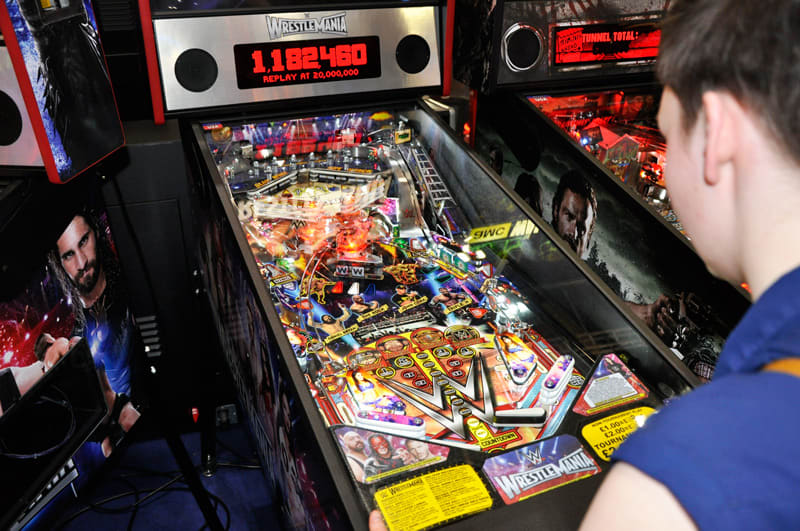 EAG International 2015 - Abi Playing the New Stern WrestleMania Pinball Machine