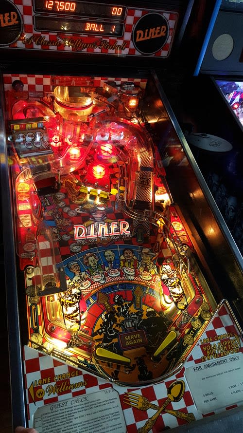 emporium-1-barcade-diner-pinball-machine-detail.jpg