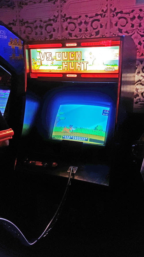 headquarters-1-beercade-duck-hunt-arcade-machine.jpg