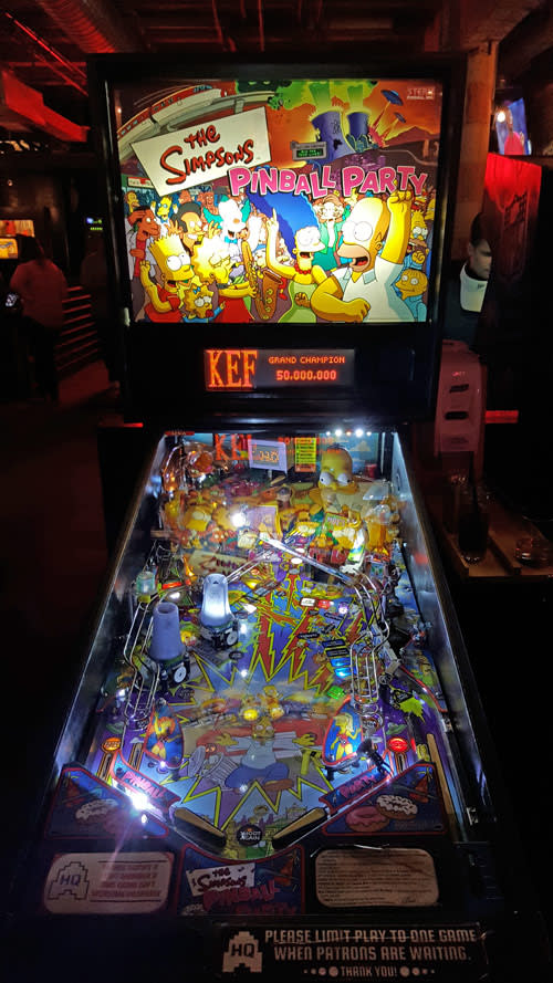 headquarters-1-beercade-the-simpsons-pinball-party-pinball-machine.jpg