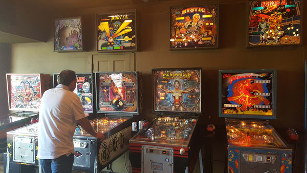 logans-barcade-andy-playing-pinball-machines-.jpg