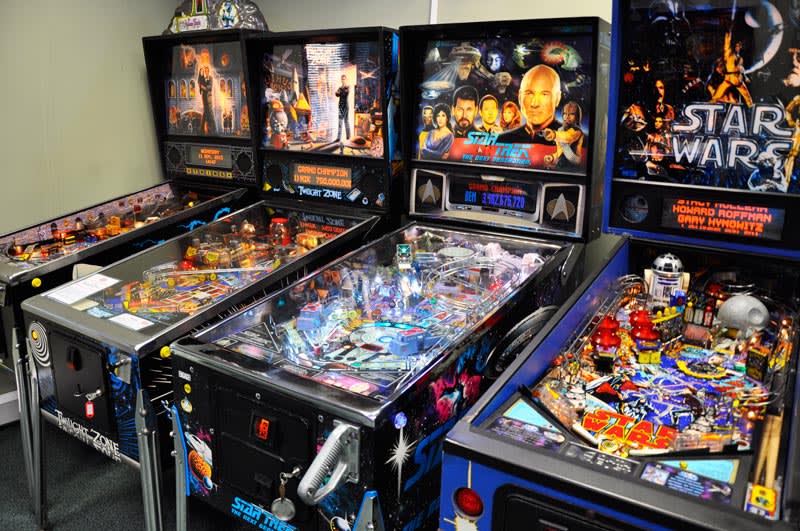 Star Trek Next Generation Pinball Machine - in Showroom