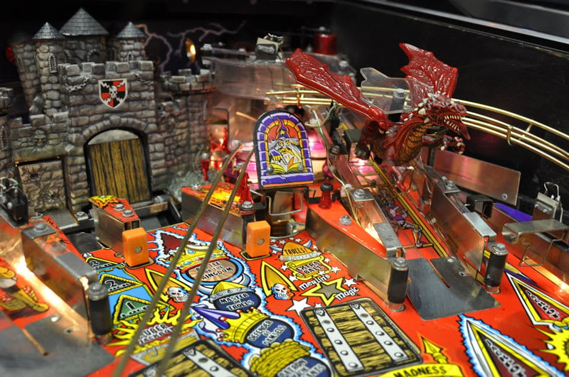 Medieval Madness Pinball Machine - Dragon