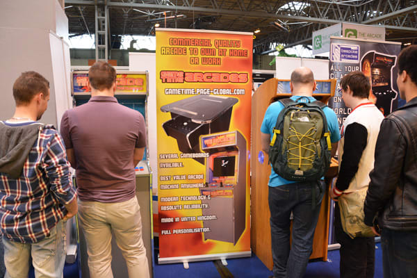 bespoke-arcades-stand-at-gadget-show-2016.jpg