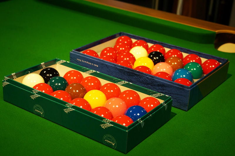 pool-balls-in-boxes.jpg