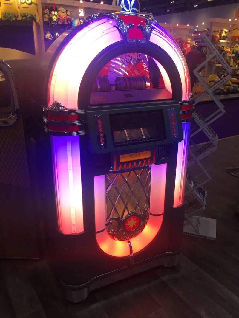 Sound Leisure 1015 Jukebox at EAG