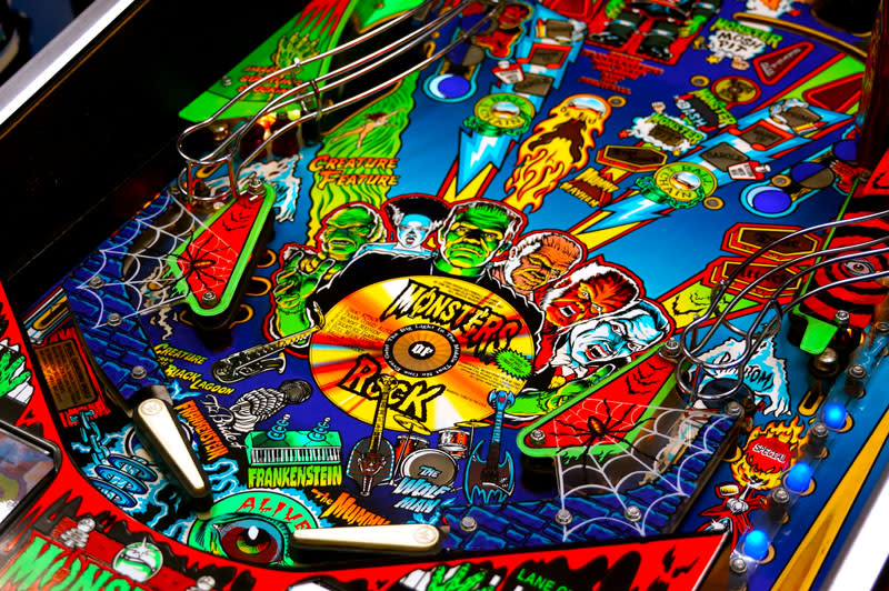 Monster Bash Pinball Machine - Flippers