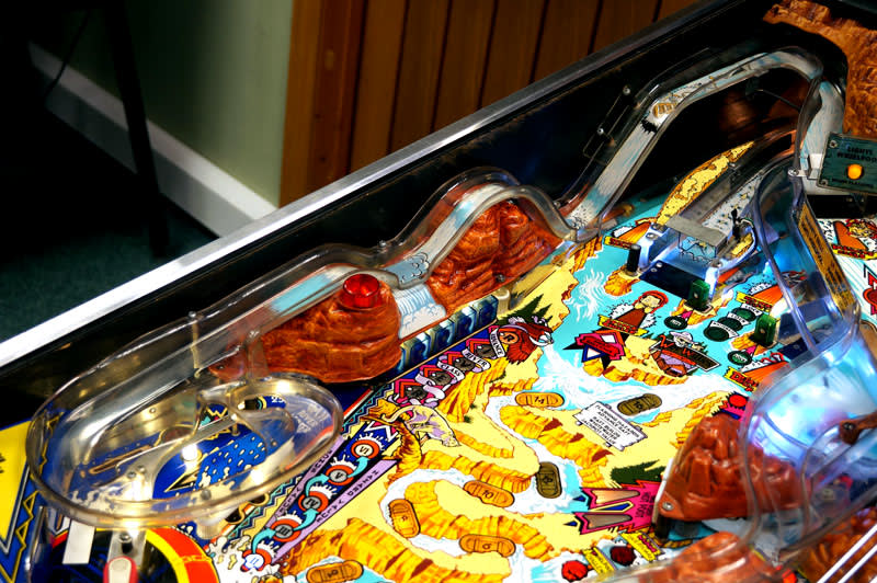 water pinball toy