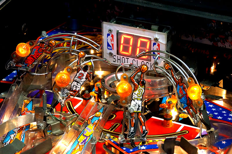 NBA Fastbreak Pinball Machine - Hoop
