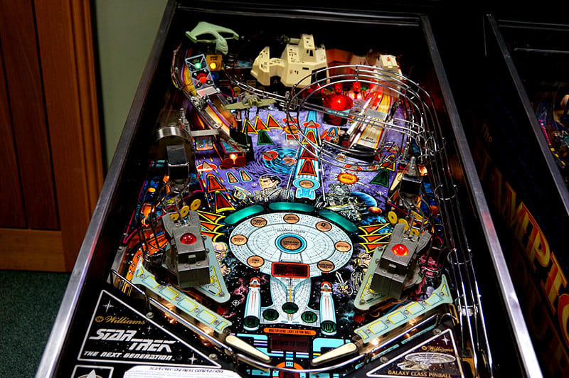 Star Trek: The Next Generation Pinball Machine - Playfield