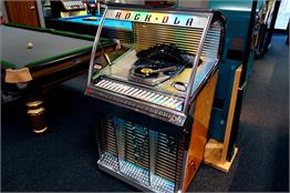 Rock-Ola 1454 Vinyl Jukebox