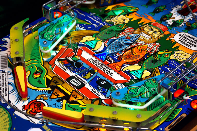 Fish Tales Pinball Machine - Flippers