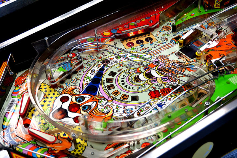Hurricane Pinball Machine For Sale UK
