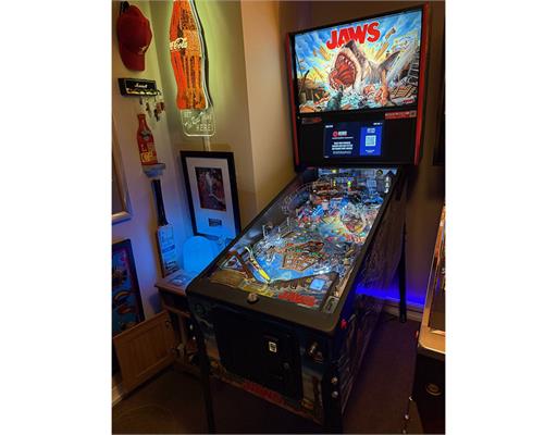Jaws Premium Reconditioned Pinball Machine