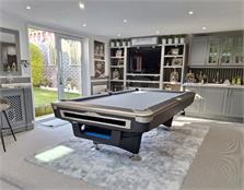 Signature Lincoln American Pool Table: Black - 7ft, 8ft, 9ft