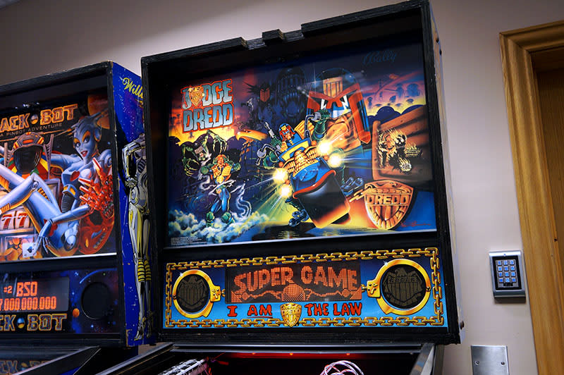 Judge Dredd Pinball Machine For Sale UK