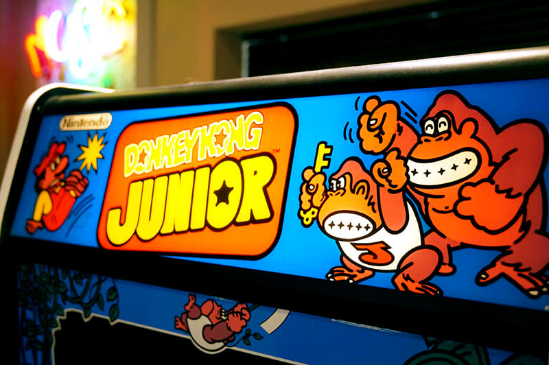 donkey kong jr figure