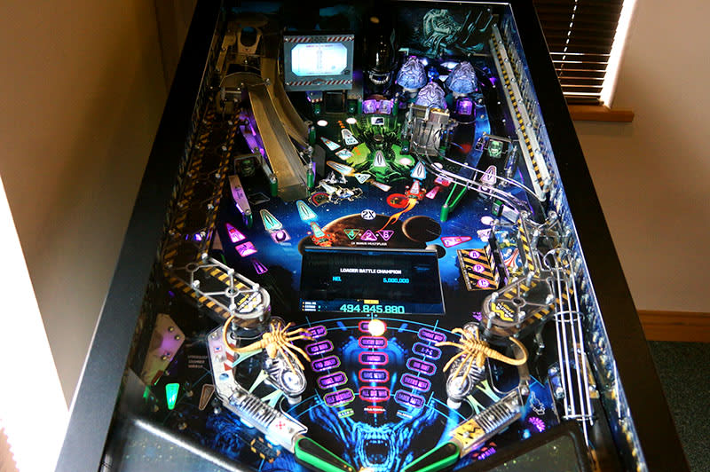 Alien LE Pinball Machine 35th Anniversary Limited Edition