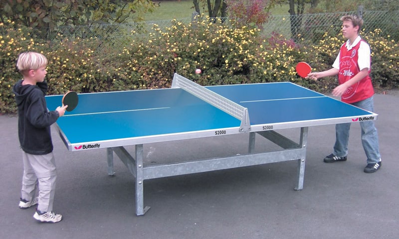 Butterfly S2000 30SQ Concrete and Steel Outdoor Table Tennis Table - Blue: In action