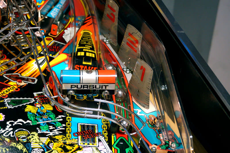 Judge Dredd Pinball Machine - Cooling Towers