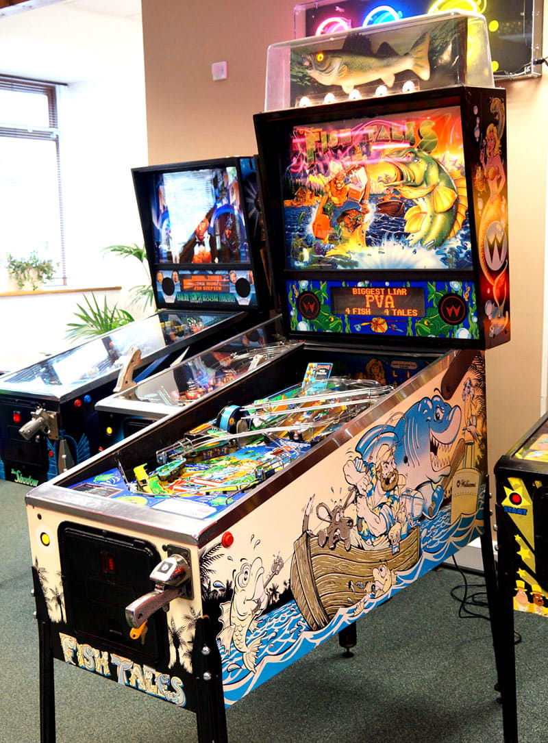 Fish Tales Pinball Machine