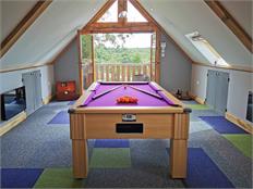 Emirates Pool Table: All Finishes - 6ft, 7ft