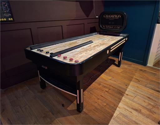 Champion Bankshot Shuffleboard: 7ft - Warehouse Clearance