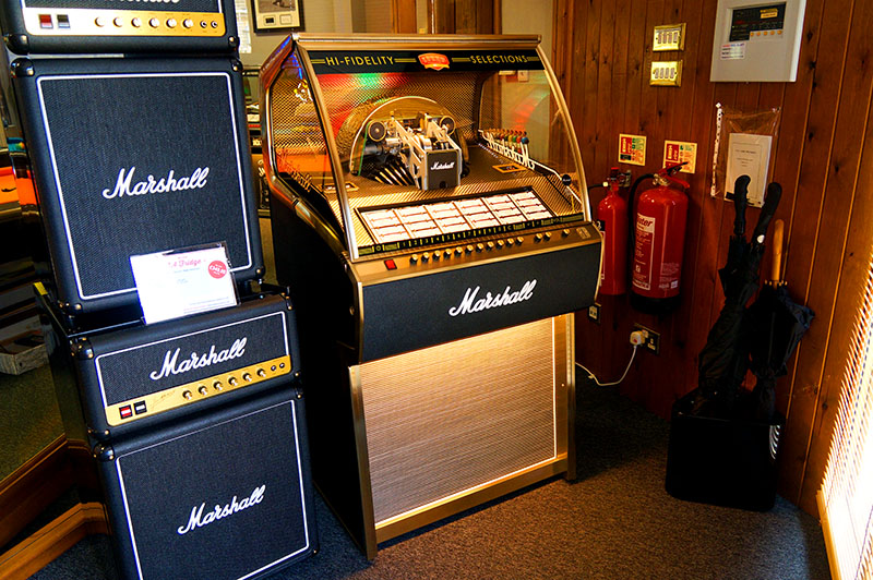 Sound Leisure Marshall Vinyl Rocket Jukebox