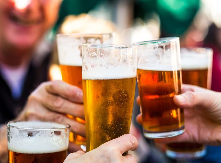 Pints-Cheers.jpg