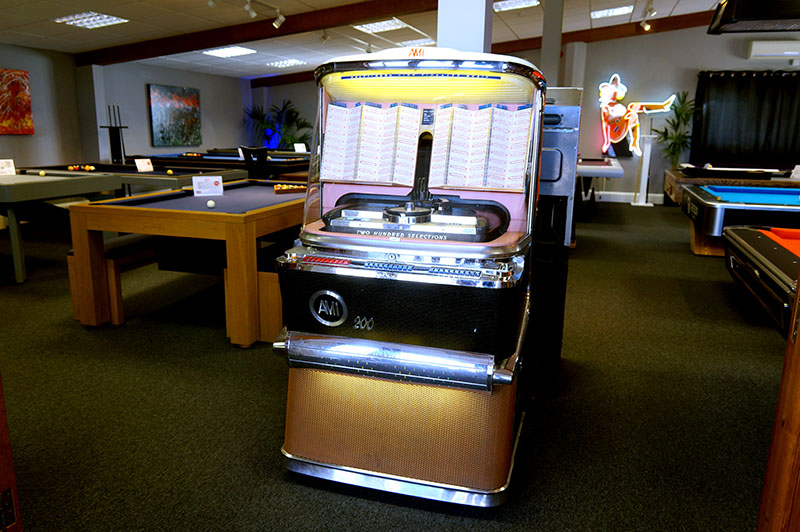 AMI H Vintage Vinyl Jukebox