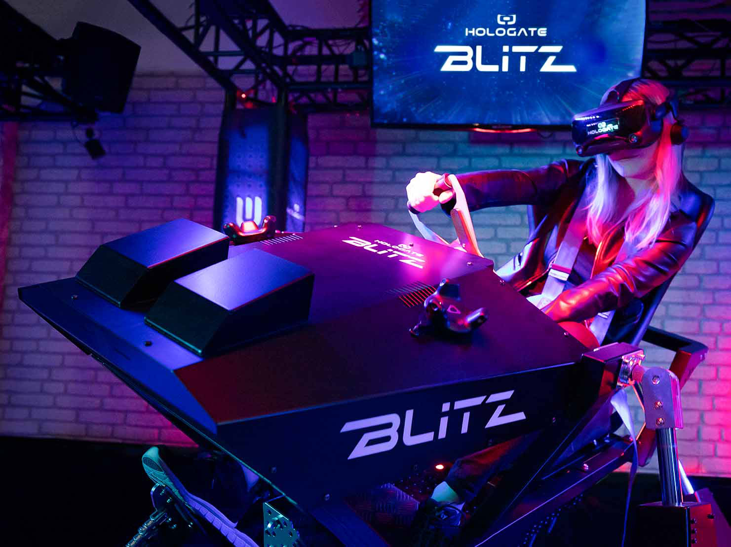 Hologate Blitz VR Adventure Platform - 1