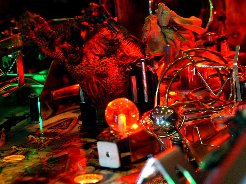 Lord of the Rings Pinball Machine - Gameplay